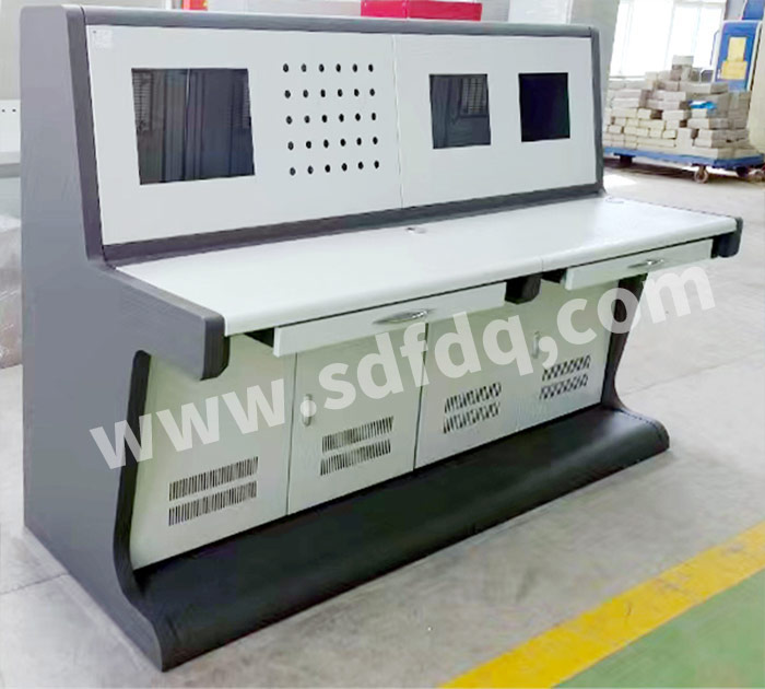 自動化數(shù)控設備操作臺